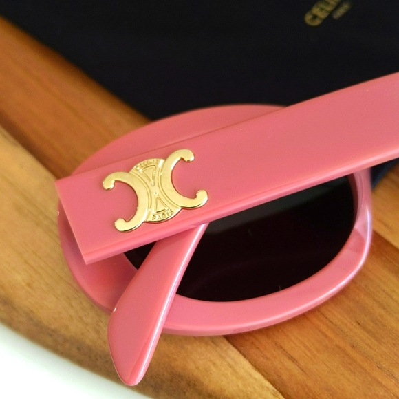 Celine’s Triomphe sunglasses pink🔥NWT🔥NEVER USED! ZERO SCRATCHES!A+ - Picture 4 of 17